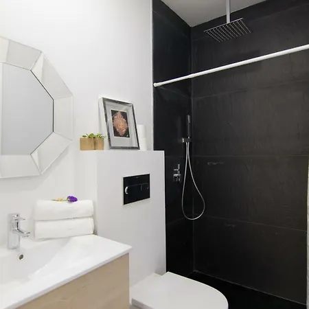 Stylish&modern Overlooking Las Canteras *