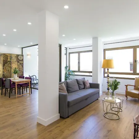Stylish&modern Overlooking Las Canteras
