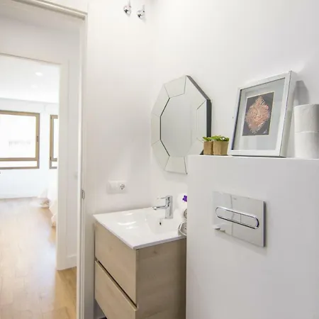 Stylish&modern Overlooking Las Canteras * Las Palmas de Gran Canaria